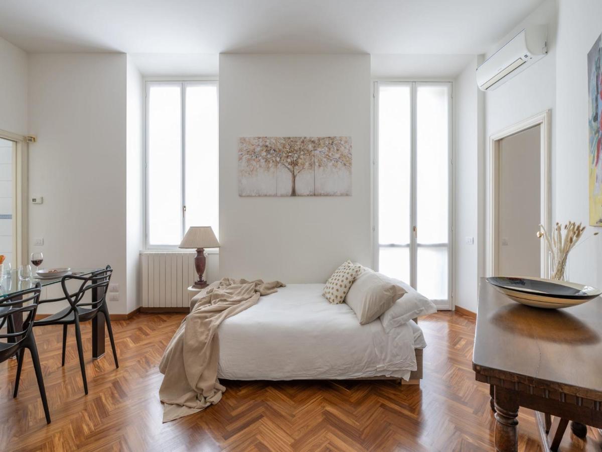 The Best Rent - Gorgeous Two-Bedroom Apartment In Porta Nuova District Milán Exterior foto