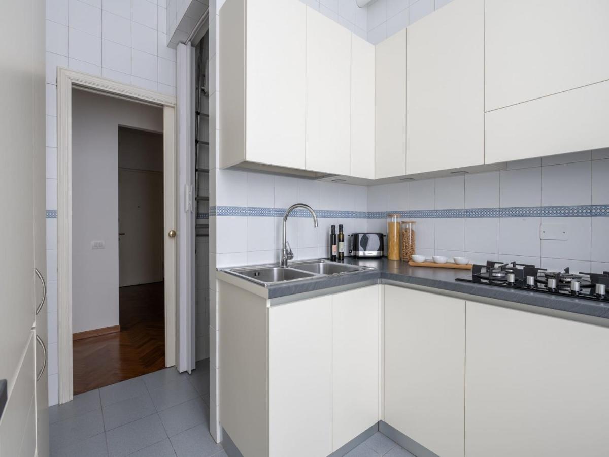 The Best Rent - Gorgeous Two-Bedroom Apartment In Porta Nuova District Milán Exterior foto