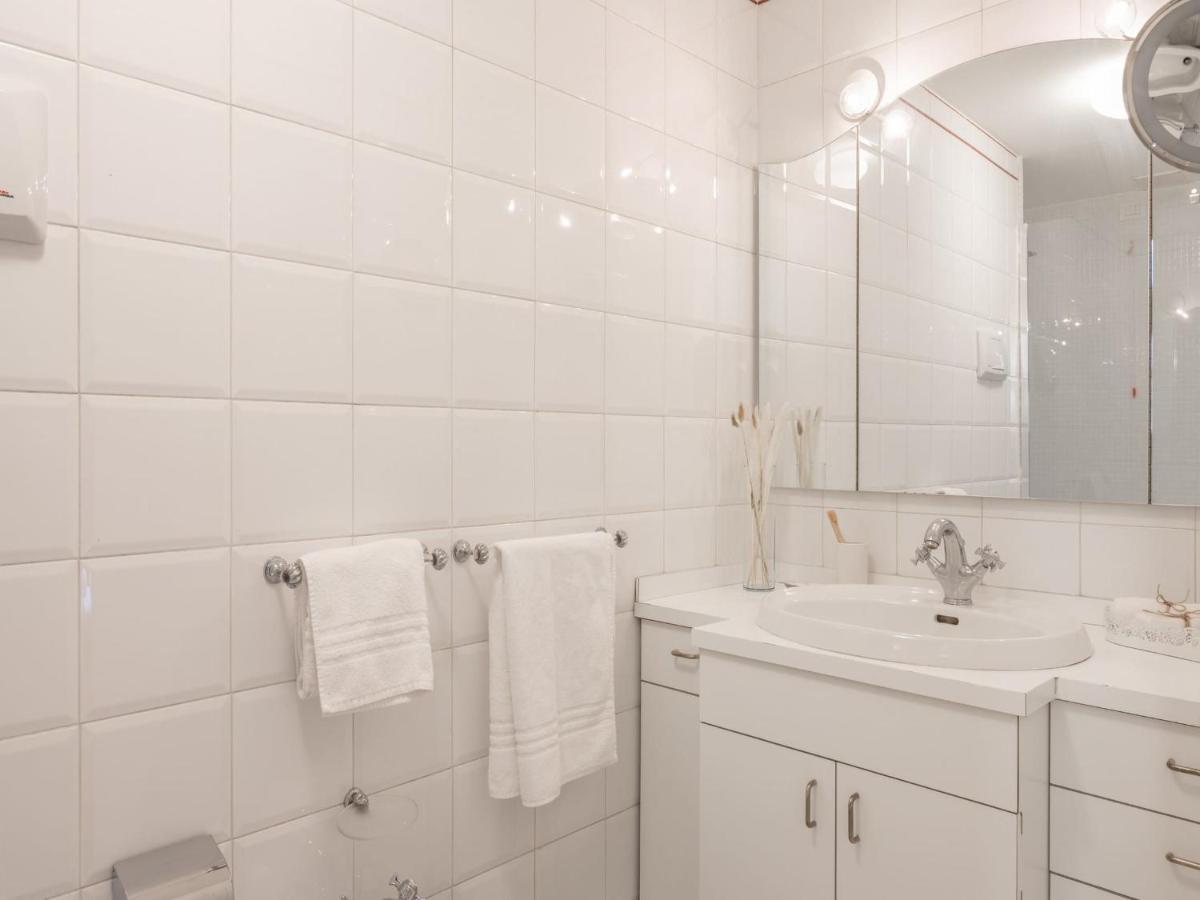 The Best Rent - Gorgeous Two-Bedroom Apartment In Porta Nuova District Milán Exterior foto
