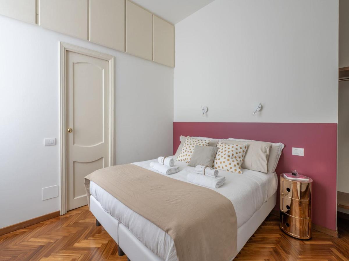The Best Rent - Gorgeous Two-Bedroom Apartment In Porta Nuova District Milán Exterior foto